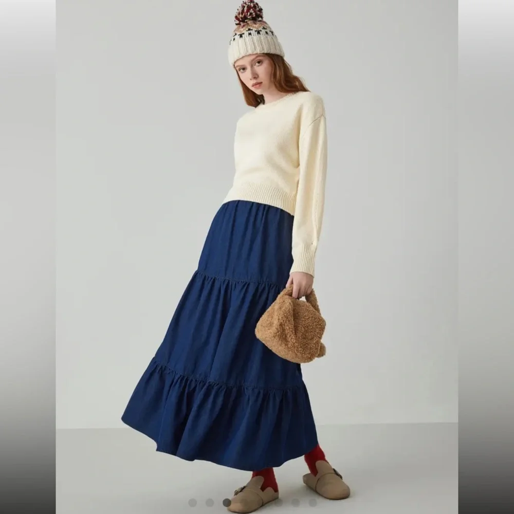 Cider small ivory goose pattern crew neck knit sweater. - Picture 6 of 13